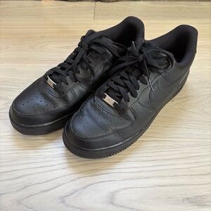 Sz 11 Nike Men’s AF1 All Black